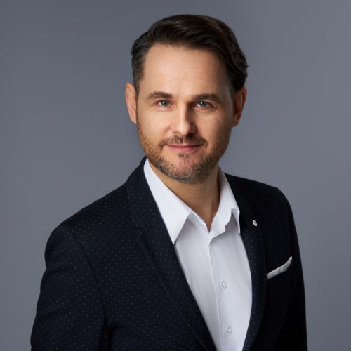 Tomasz Guzowski OX2